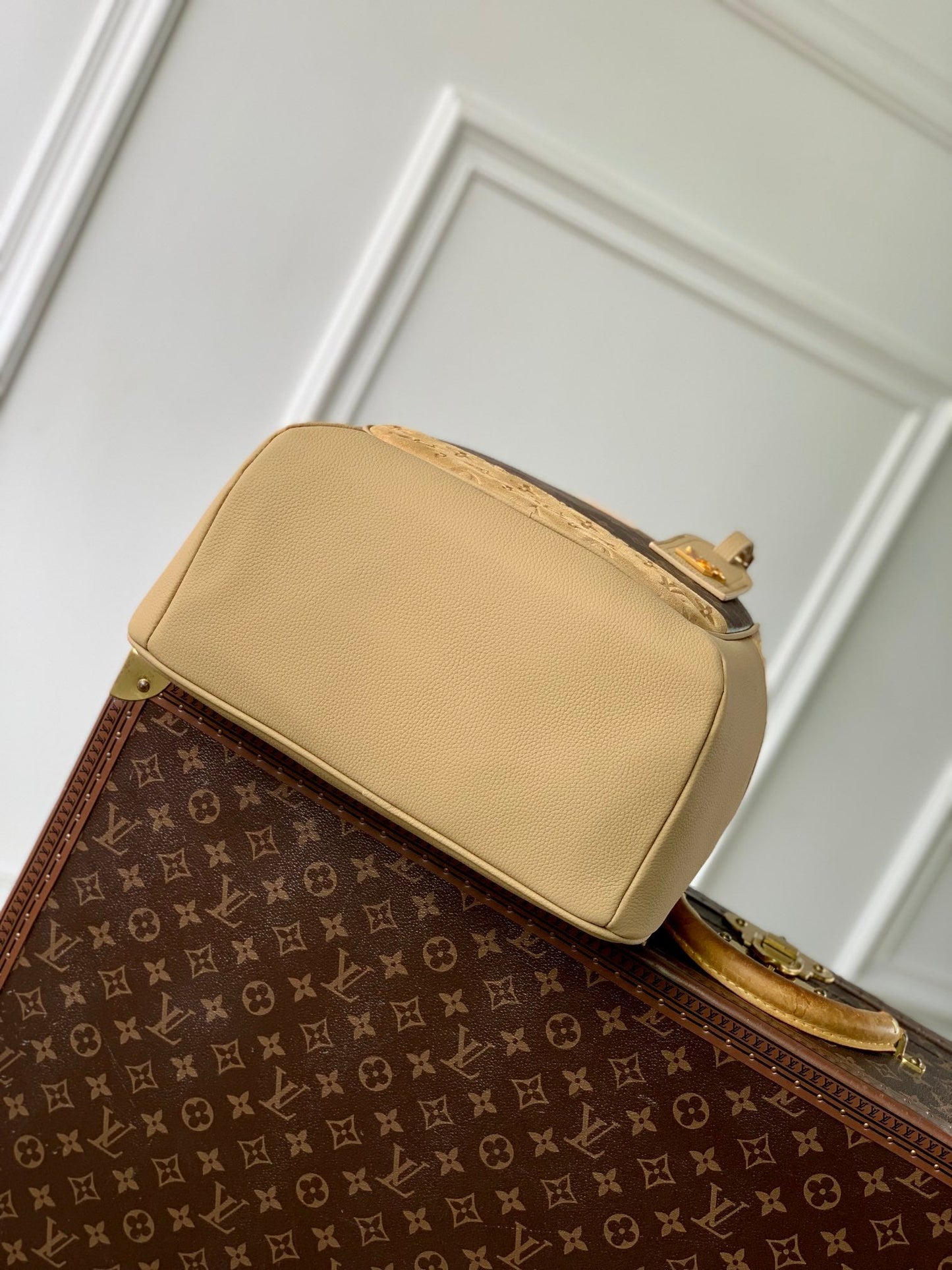 OUTDOOR BACKPACK 44 IN BEIGE CALFSKIN AND BROWN MONOGRAM CANVAS