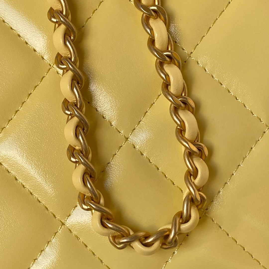 CC MINI 19 FLAP BAG IN YELLOW CORN CALFSKIN GOLD HARDWARE