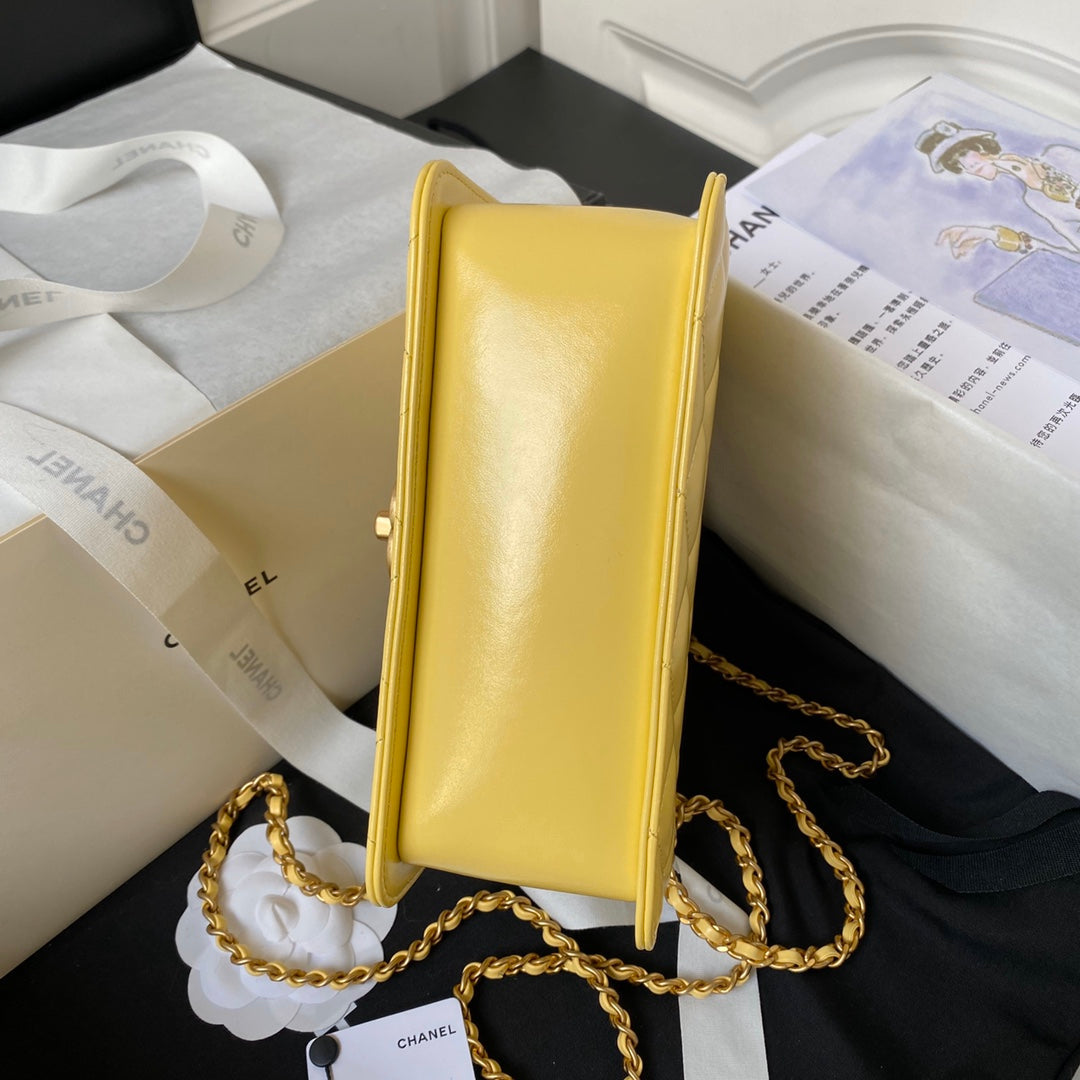 CC MINI 19 FLAP BAG IN YELLOW CORN CALFSKIN GOLD HARDWARE