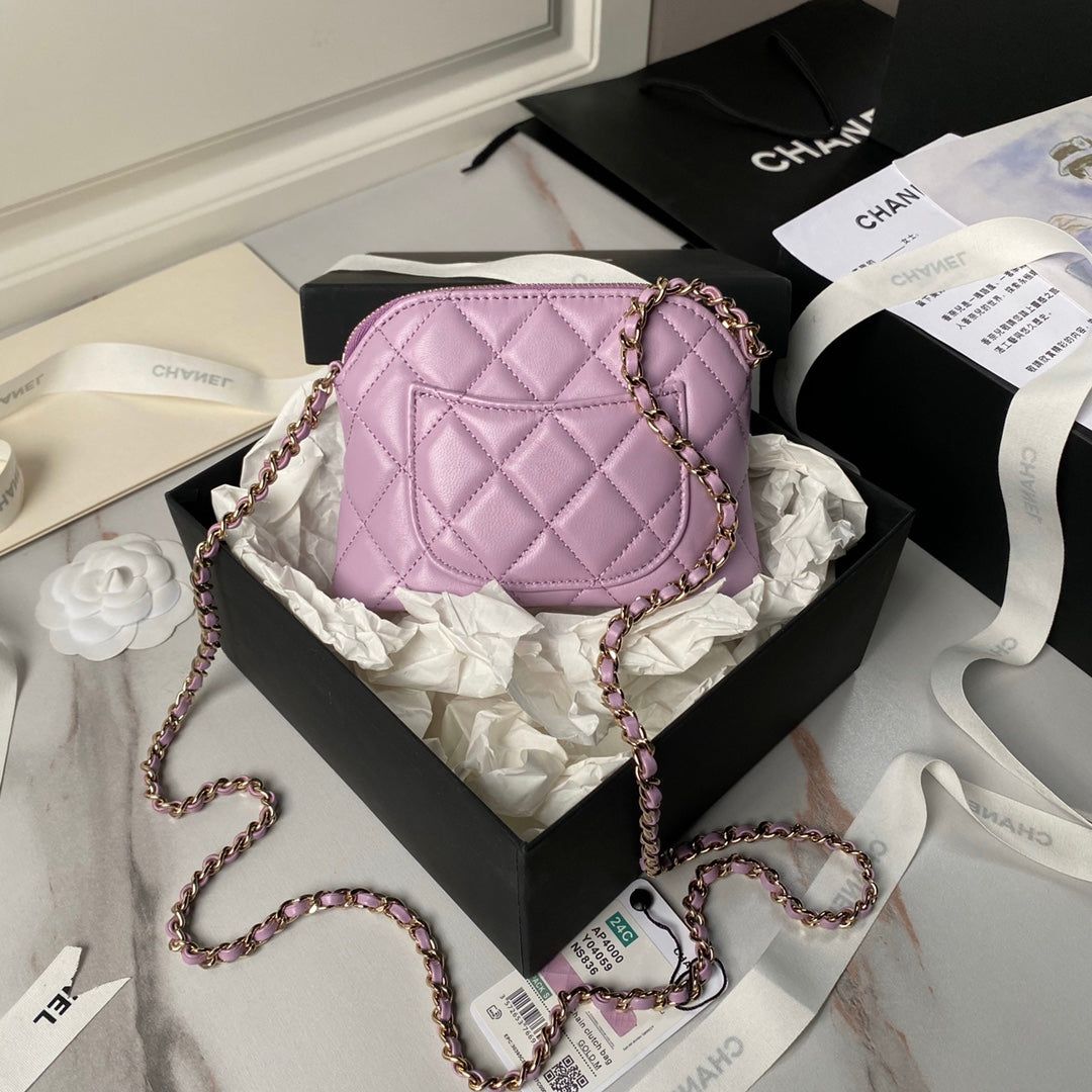 CC 16 CLASSIC CLUTCH WITH STRAP BAG IN LIGHT PURPLE LAMBSKIN