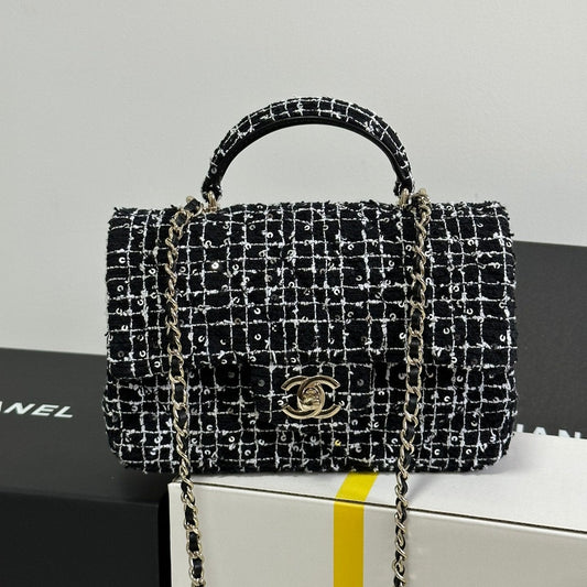 MINI FLAP BAG 20 ATTACHED SAQUINS IN BLACK MIX WHITE TWEED GOLD HARDWARE