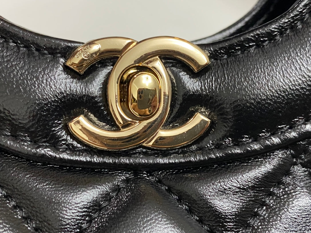 CC MINI 23 SHOPPING BAG IN BLACK CALFSKIN