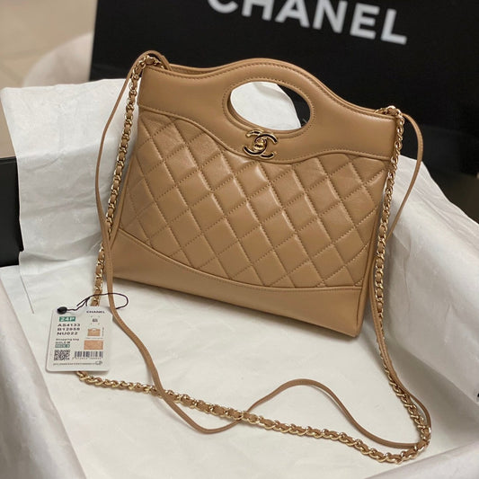 CC MINI 23 SHOPPING BAG IN CAMEL BROWN CALFSKIN