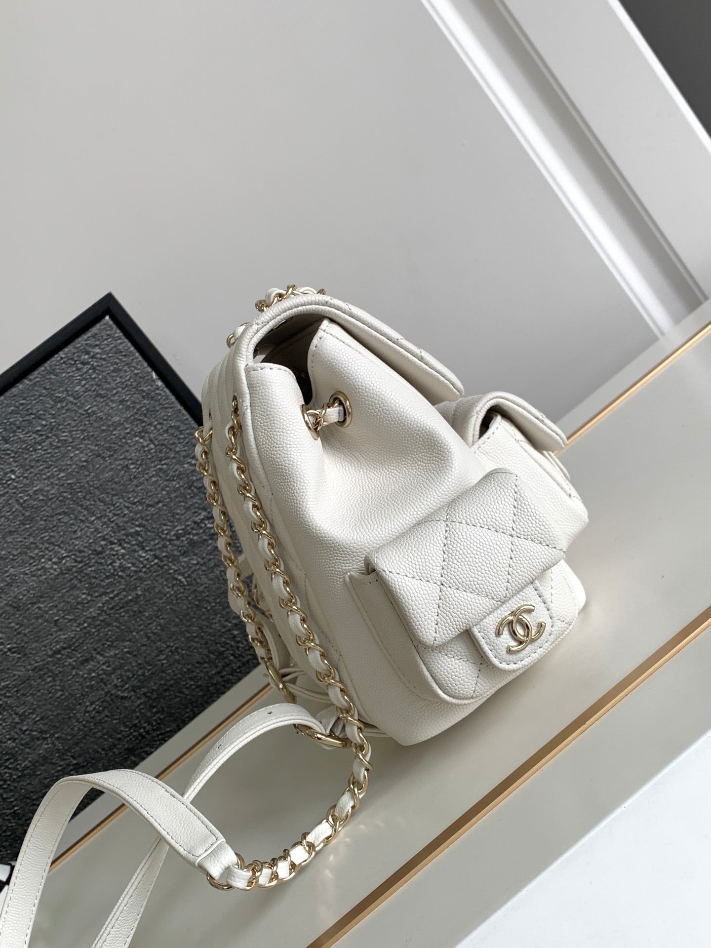 CC DUMA BACKPACK 21 IN WHITE CALFSKIN