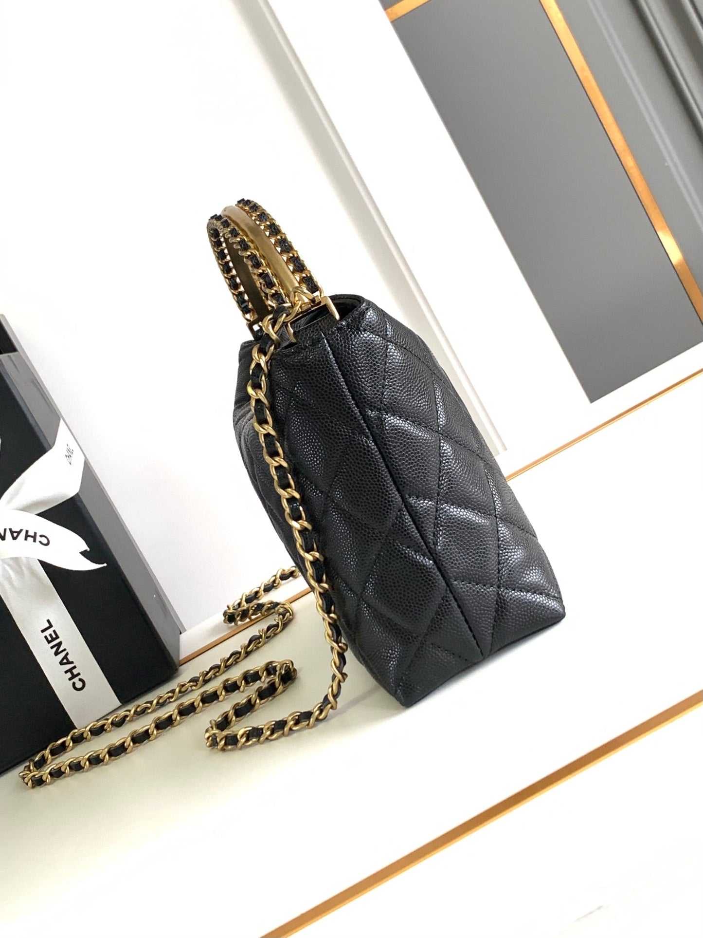 CC MINI 19 CLUTCH WITH STRAP IN BLACK CALFSKIN