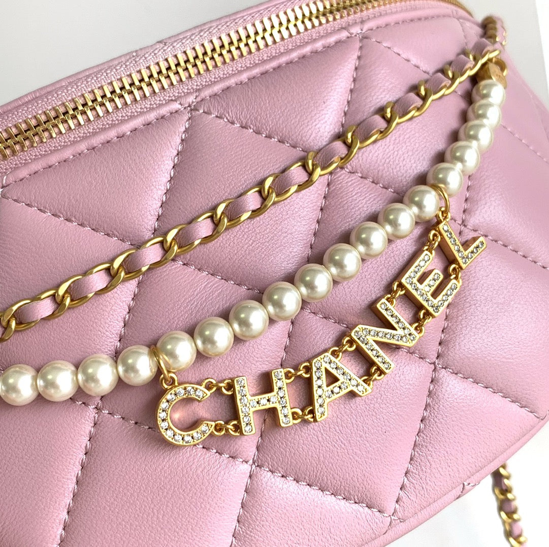 CC WAIST 24 BAG IN LIGHT PINK CALFSKIN WITH PEARL CHAIN AND GOLD HARDWARE