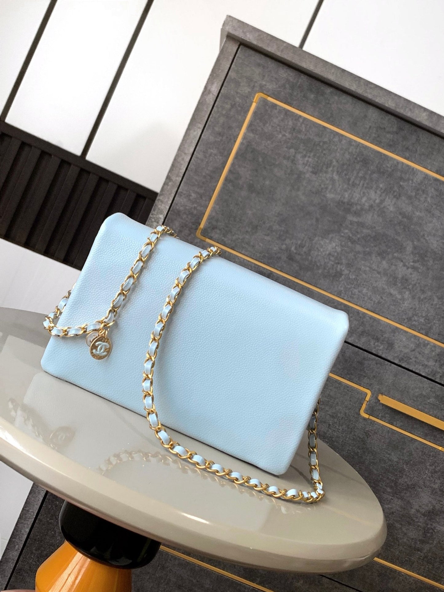 CLASSIC FLAP BAG 22 IN SKY BLUE CALFSKIN GOLD HARDWARE