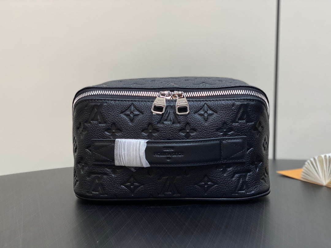 TOILETRY BAG 24 IN BLACK MONOGRAM EMBOSSED CALFSKIN